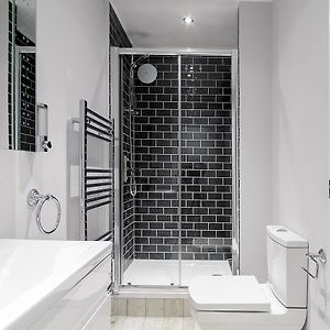 Private Bathroom King Room